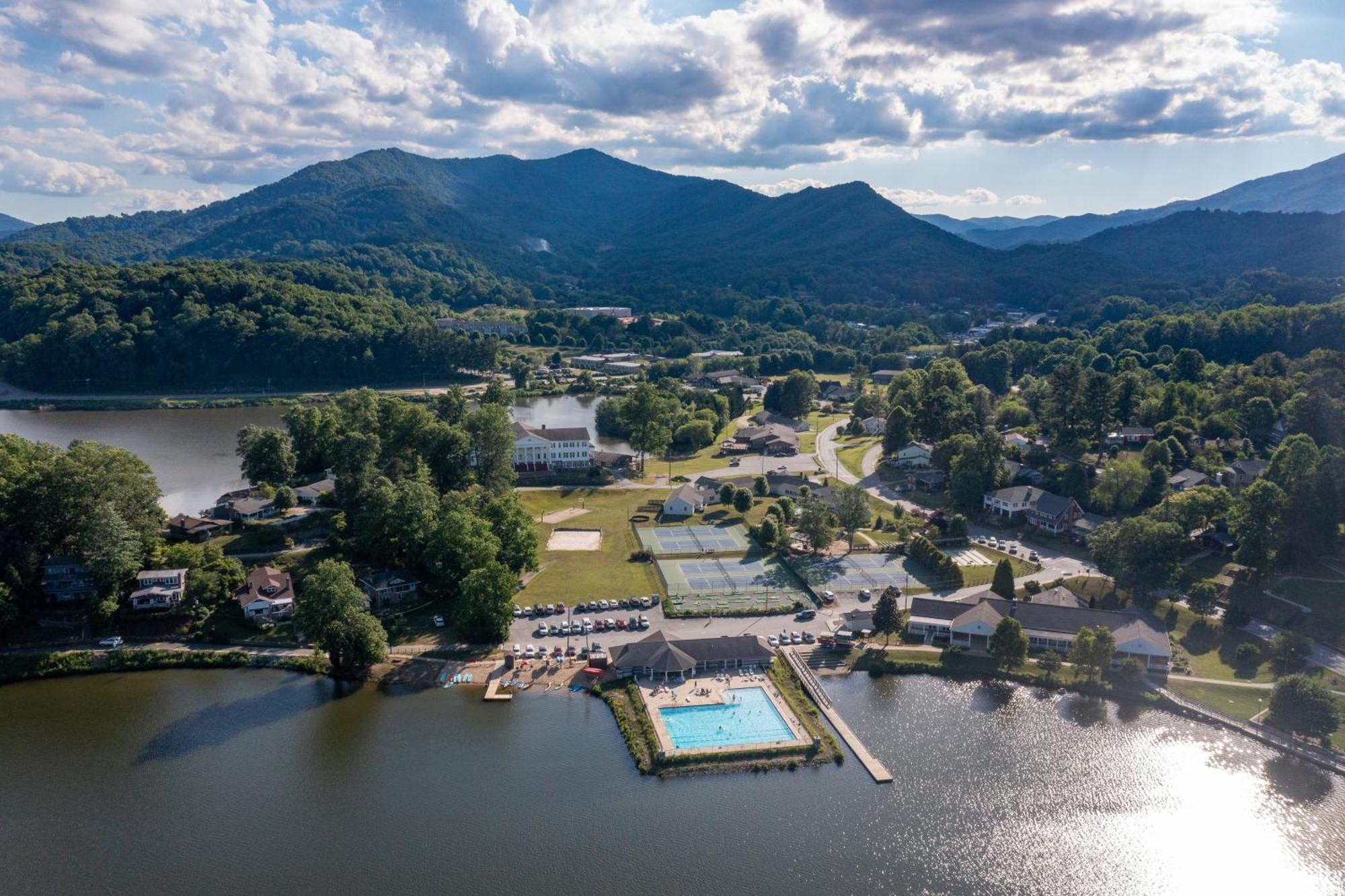 Hood Lower Lake Junaluska Kültér fotó
